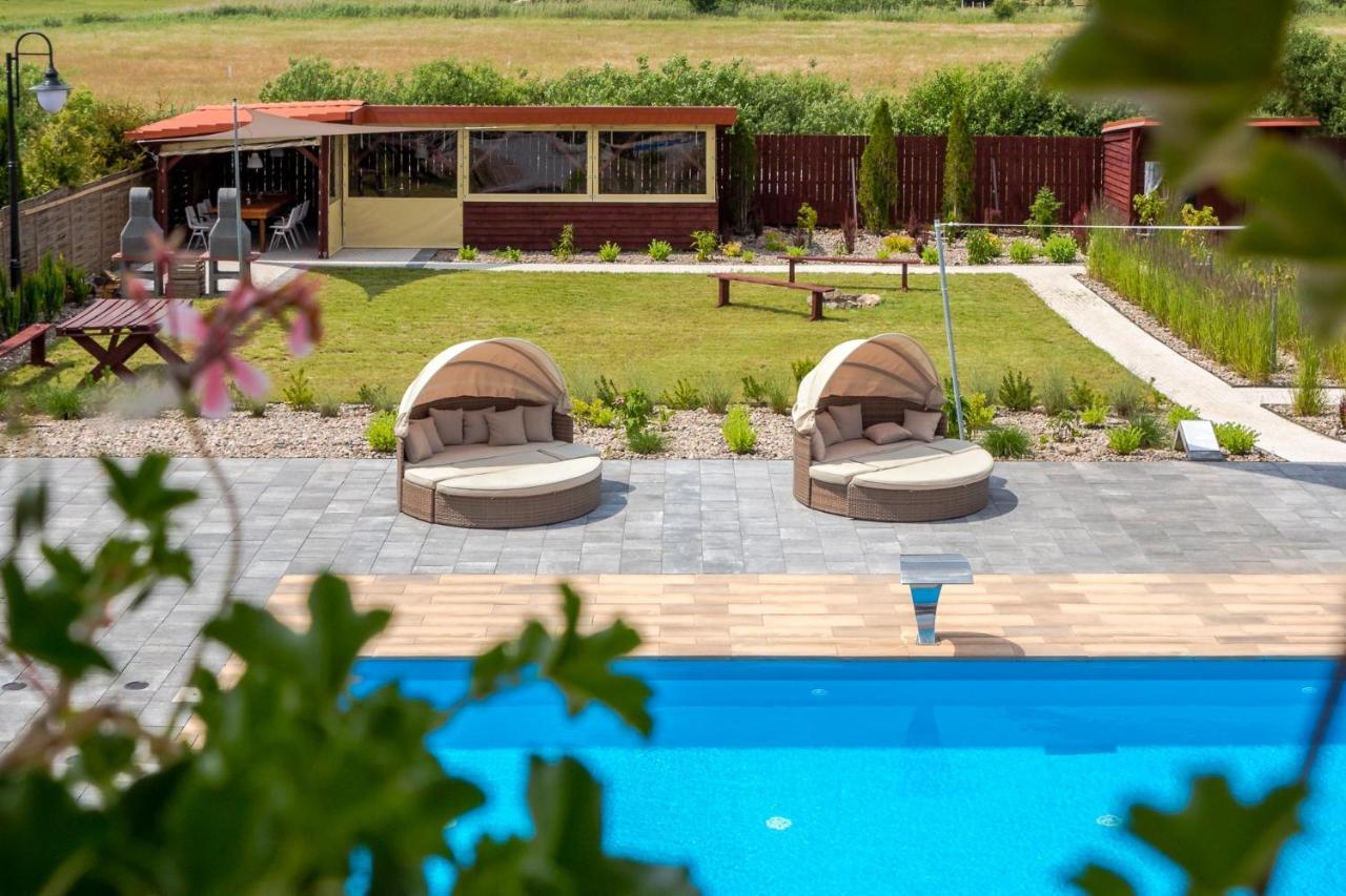Bed and Breakfast Zlociste Zacisze Bobolin Exterior foto